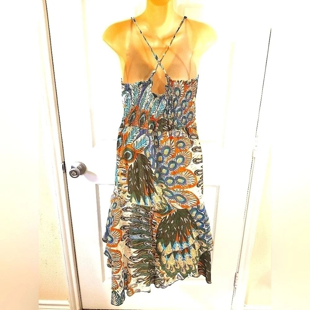 wonder wear beautiful paisley